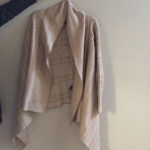 BB Dakota cardigan